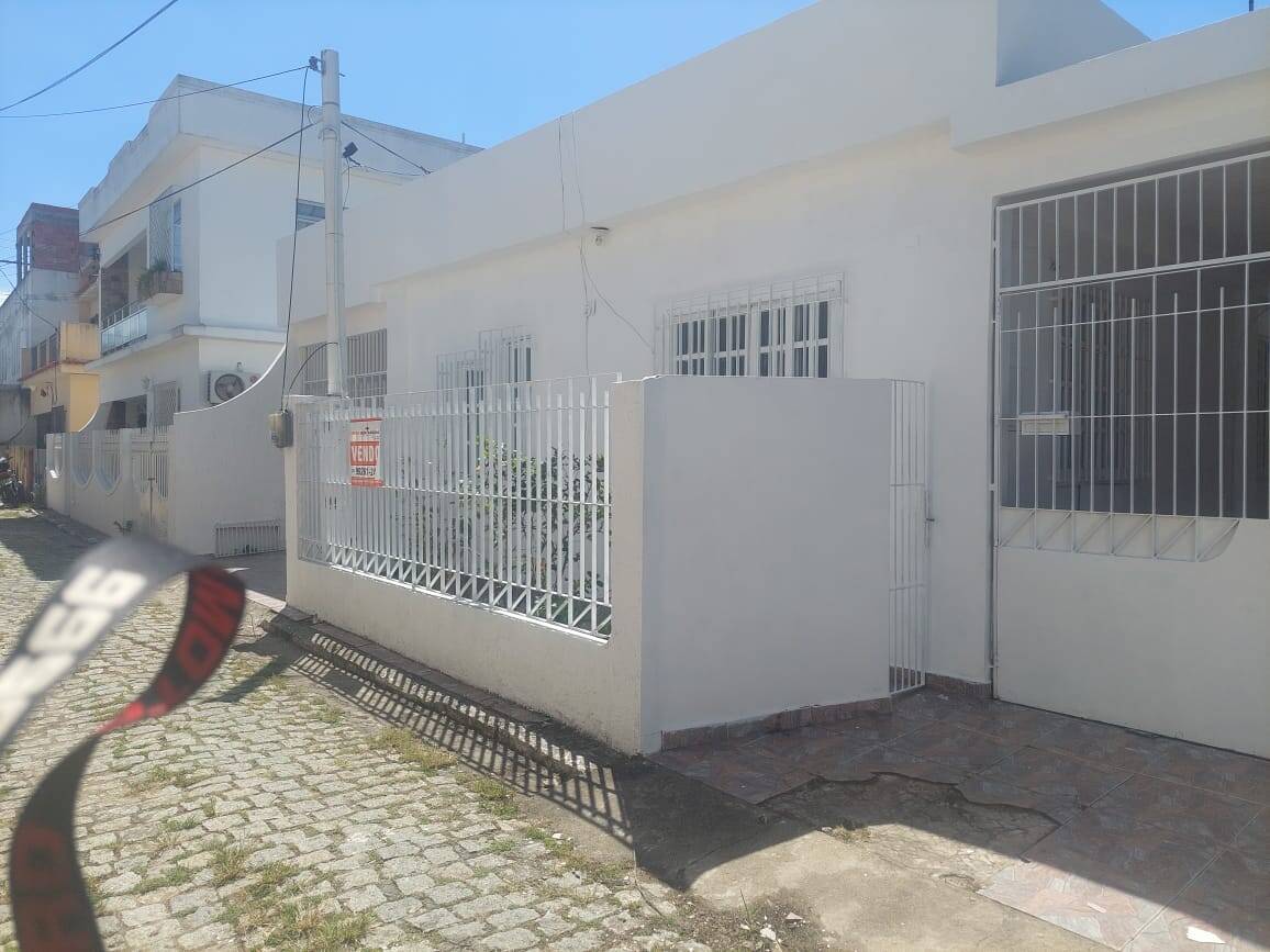 #588 - Casa para Venda em Campos dos Goytacazes - RJ