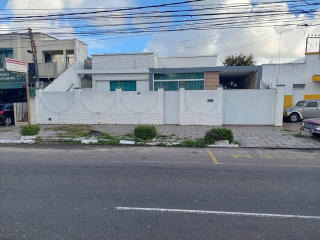 #201 - Casa para Venda em Campos dos Goytacazes - RJ - 2