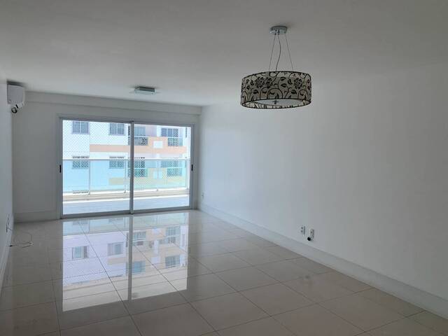 #237 - Apartamento para Venda em Campos dos Goytacazes - RJ - 2