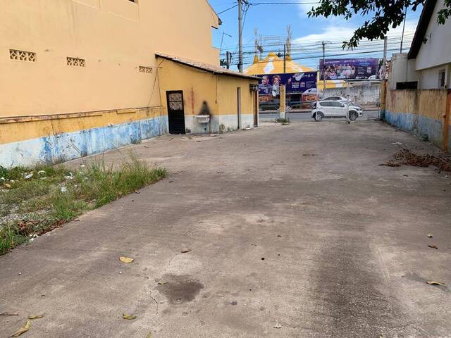 #272 - Ponto Comercial para Locação em Campos dos Goytacazes - RJ - 1