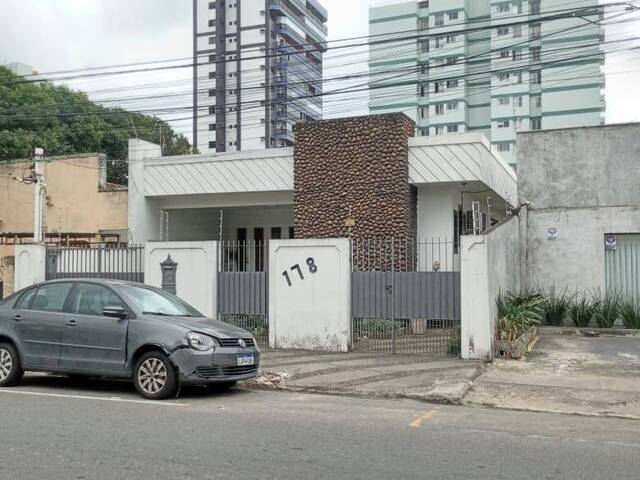 #510 - Casa para Locação em Campos dos Goytacazes - RJ - 1