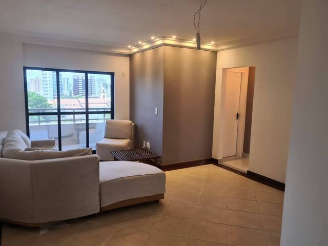 #628 - Apartamento para Venda em Campos dos Goytacazes - RJ - 2